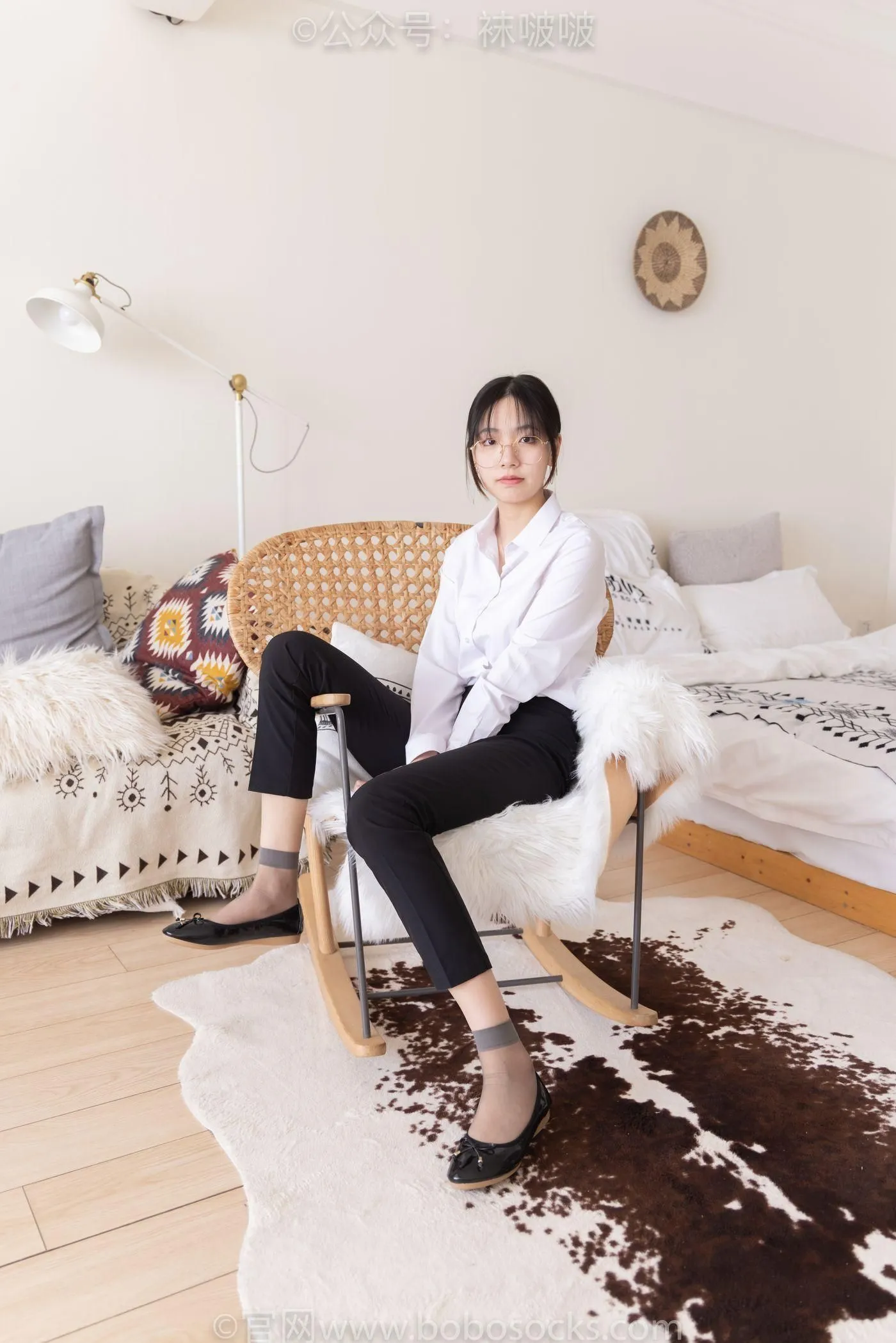 [BoBoSocks袜啵啵]NO.085 小甜豆-平底鞋、短灰丝、短肉丝 [140P]插图2